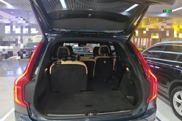 Used Volvo XC90 2019 T6 Zhiyi Edition 7-Seater China VI Standard Trunk