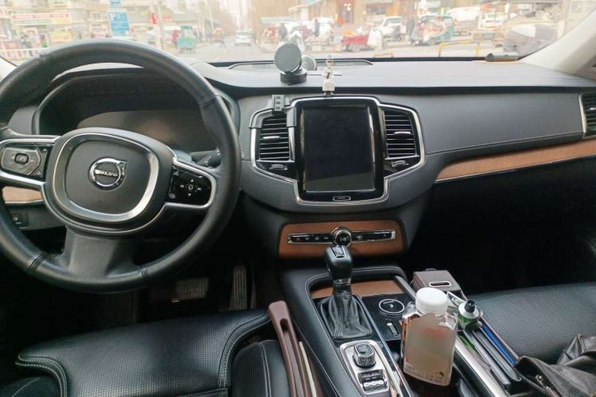 Used Volvo XC90 2019 T6 ZhiZun Edition 7-Seater China V Standard Center Console