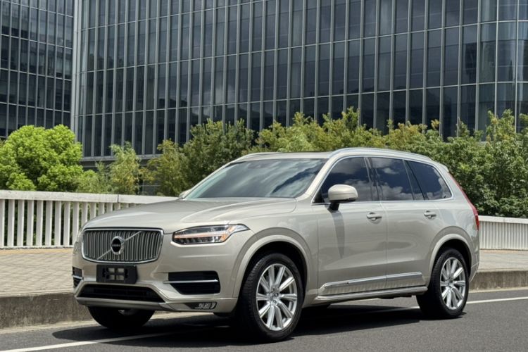 Used Volvo XC90 2019 T6 Zhiyi Edition 7-Seater China V Emission Standard Exterior 1
