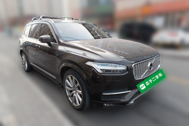 Used Volvo XC90 2019 T6 ZhiZun Edition 7-Seater China V Standard Front Right 45 Deg