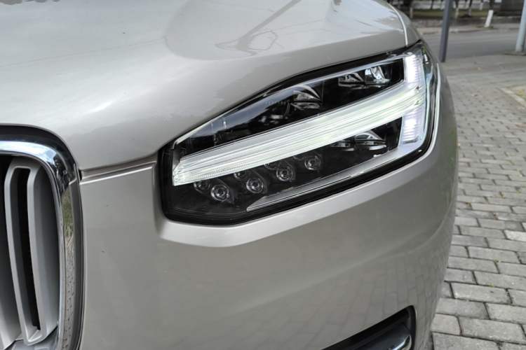 Used Volvo XC90 2019 T6 Zhiyi Edition 7-Seater China VI Standard Left Front Headlight