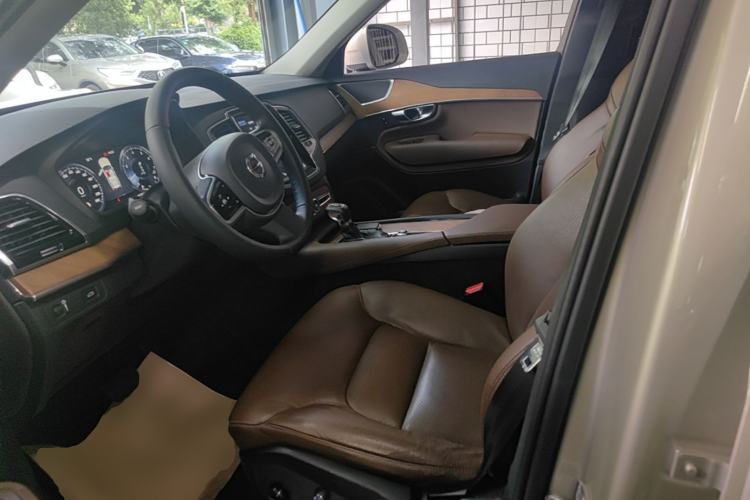 Used Volvo XC90 2019 T6 Zhiyi Edition 7-Seater China VI Standard Left Front Seat