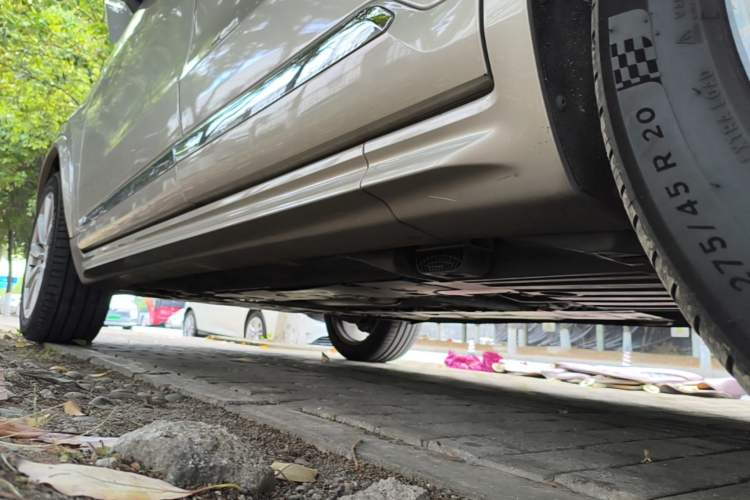 Used Volvo XC90 2019 T6 Zhiyi Edition 7-Seater China VI Standard Left Side Sill