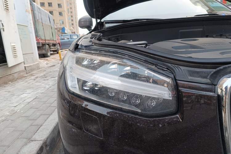 Used Volvo XC90 2019 T6 ZhiZun Edition 7-Seater China V Standard Right Front Headlight