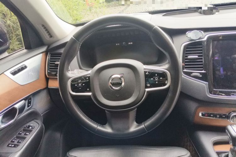 Used Volvo XC90 2019 T6 ZhiZun Edition 7-Seater China V Standard Steering Wheel