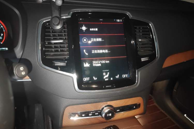 Used Volvo XC90 2019 T6 Zhiyi Edition 7-Seater China VI Standard Audio And AC Panel
