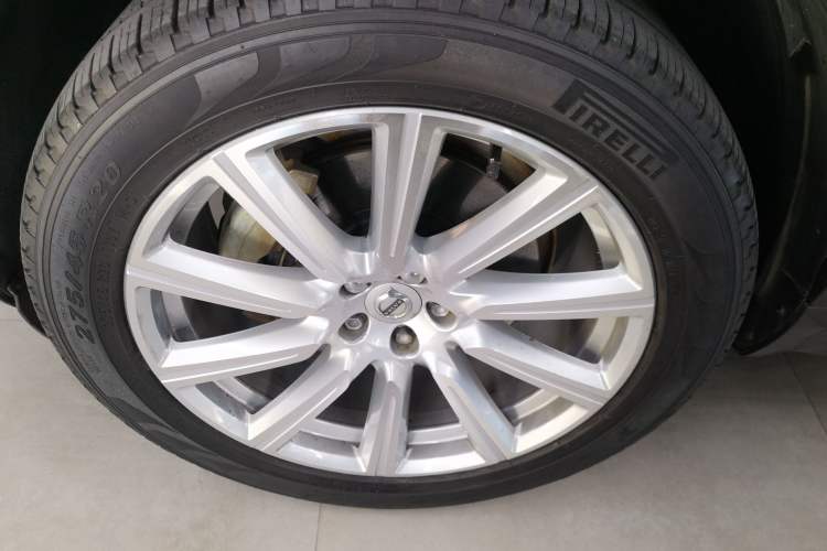 Used Volvo XC90 2019 T5 Zhiyi Edition 7-Seater China V Emission Standard Exterior 7