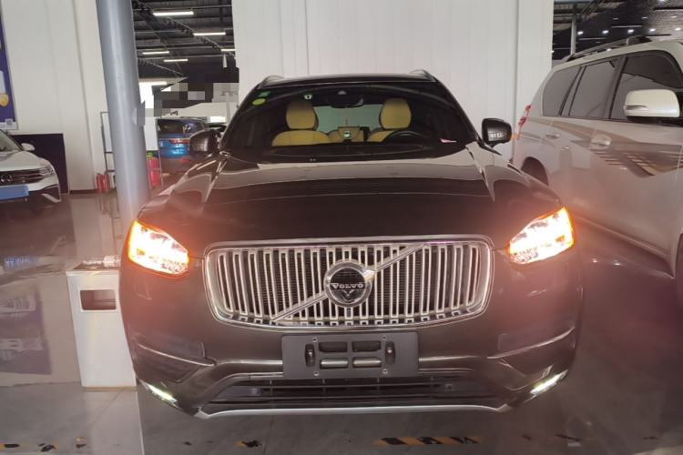 Used Volvo XC90 2019 T6 Prestige 7-Seater China VI Standard Front