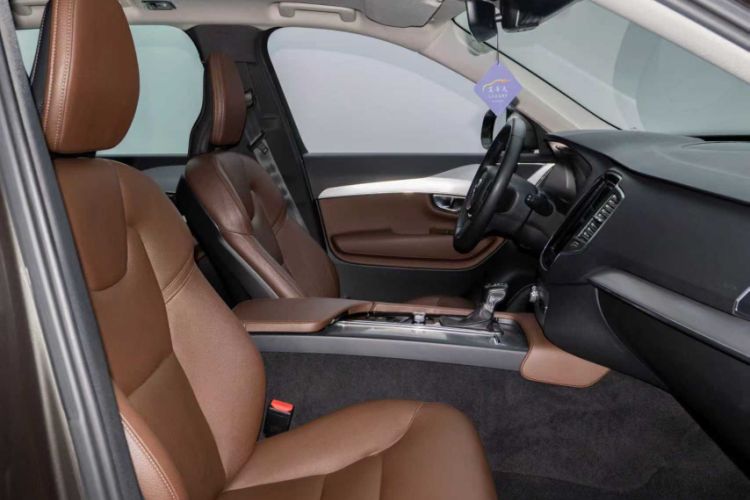 Used Volvo XC90 2019 T5 Zhiyi Edition 7-Seater China V Emission Standard Interior 4