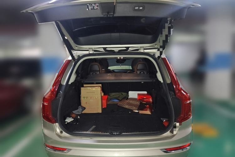 Used Volvo XC90 2019 T6 Zhiyi Edition 7-Seater China V Emission Standard Trunk