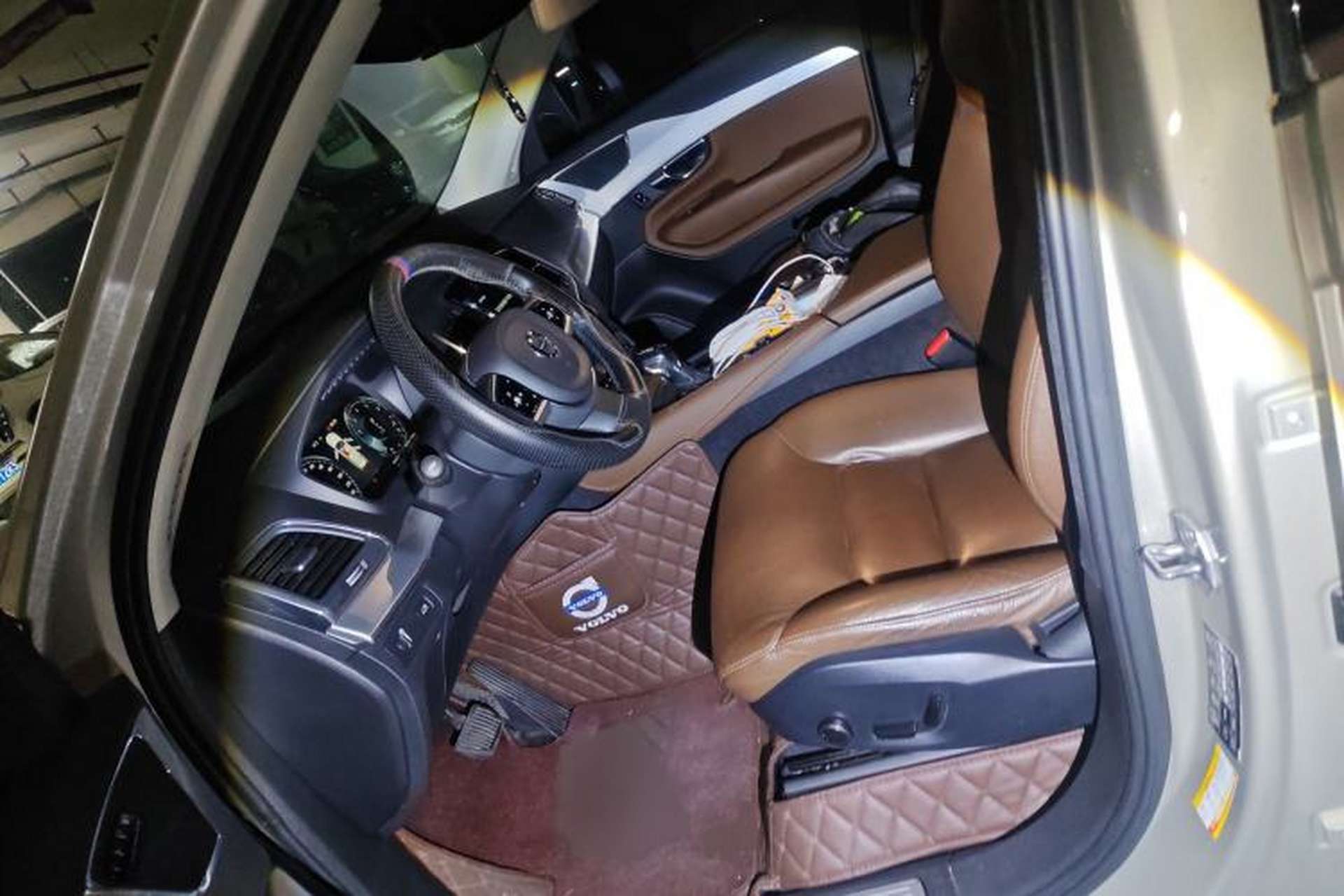 Used Volvo XC90 2019 T5 Zhiyi Edition 5-Seater China V Standard Left Front Seat