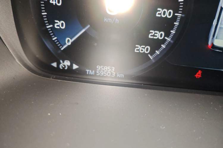 Used Volvo XC90 2019 T5 Zhiyi Edition 5-Seater China V Standard Odometer Close Up