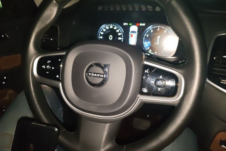 Used Volvo XC90 2019 T6 Zhiyi Edition 7-Seater China V Emission Standard Steering Wheel