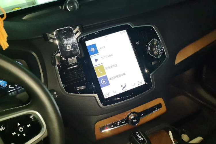 Used Volvo XC90 2019 T6 Zhiyi Edition 7-Seater China V Emission Standard Audio And AC Panel