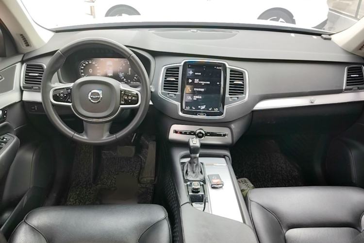 Used Volvo XC90 2019 T5 Zhiyi Edition 5-Seater China V Standard Center Console