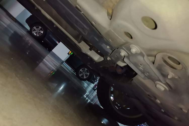 Used Volvo XC90 2019 T6 Zhiyi Edition 7-Seater China V Emission Standard Chassis Front Right
