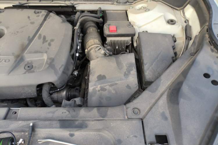 Used Volvo XC90 2019 T6 ZhiZun Edition 7-Seater China V Standard Engine Bay Left