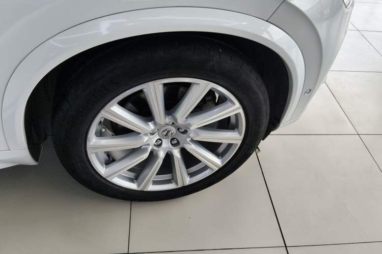 Used Volvo XC90 2019 T6 Luxury Edition 7-seater China V Standard Exterior 5