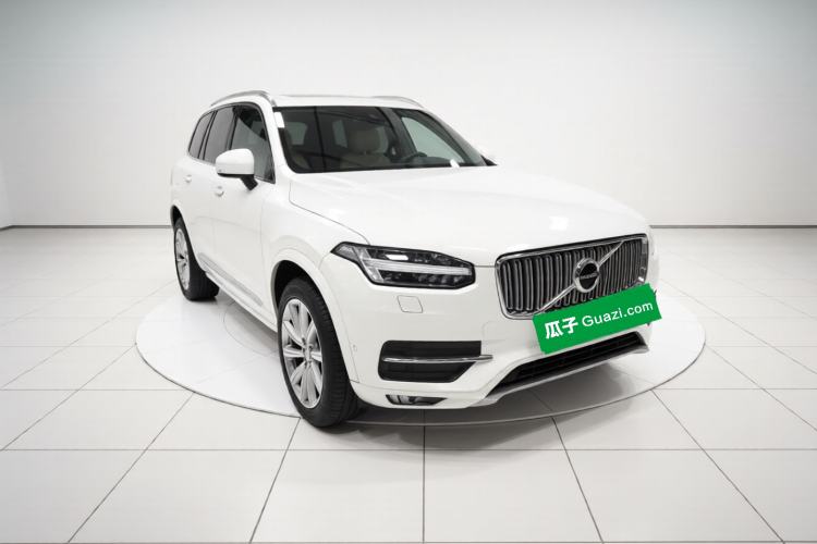 Used Volvo XC90 2019 T6 ZhiZun Edition 7-Seater China V Standard Front Right 45 Deg