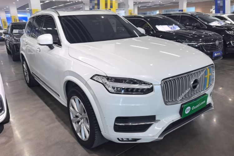 Used Volvo XC90 2019 T6 Zhiyi Edition 7-Seater China VI Standard Front Right 45 Deg