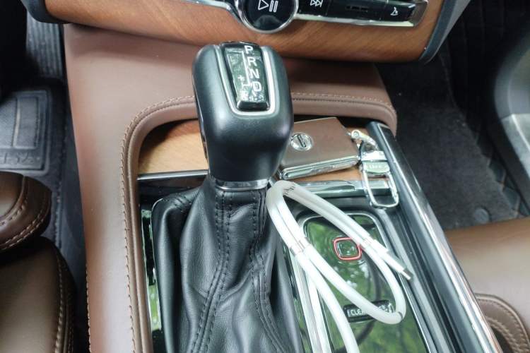 Used Volvo XC90 2019 T6 Luxury Edition 7-seater China V Standard Gear Lever