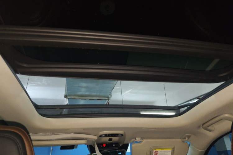 Used Volvo XC90 2019 T6 Zhiyi Edition 7-Seater China V Emission Standard Headliner