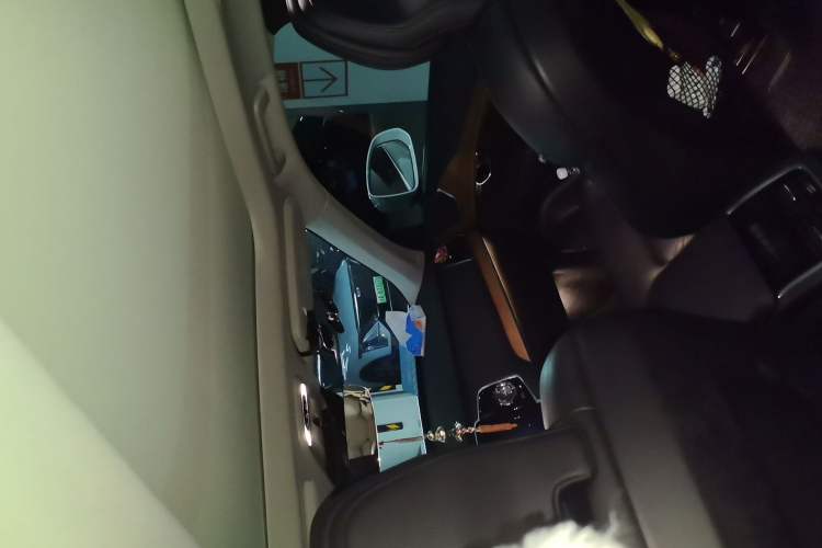 Used Volvo XC90 2019 T6 Zhiyi Edition 7-Seater China V Emission Standard Headliner
