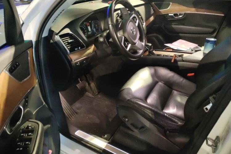 Used Volvo XC90 2019 T6 Zhiyi Edition 7-Seater China V Emission Standard Interior 3