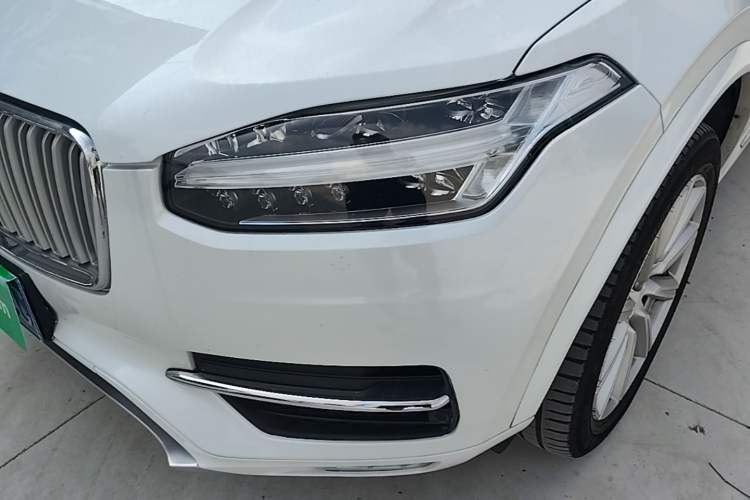 Used Volvo XC90 2019 T5 Zhiyi Edition 5-Seater China V Standard Left Front Headlight