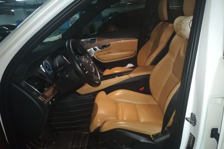 Used Volvo XC90 2019 T6 ZhiZun Edition 7-Seater China V Standard Left Front Seat