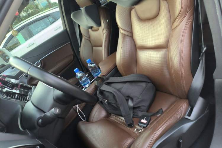 Used Volvo XC90 2019 T6 ZhiZun Edition 7-Seater China V Standard Left Front Seat
