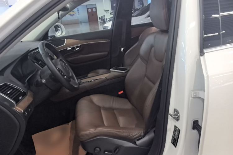 Used Volvo XC90 2019 T6 Zhiyi Edition 7-Seater China VI Standard Left Front Seat