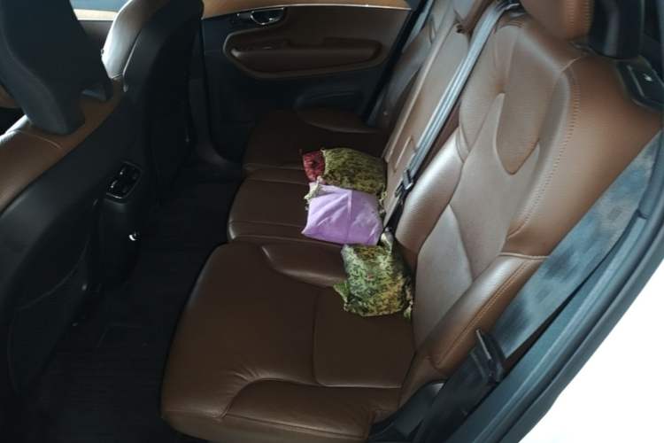 Used Volvo XC90 2019 T6 Zhiyi Edition 7-Seater China V Emission Standard Left Rear Seat