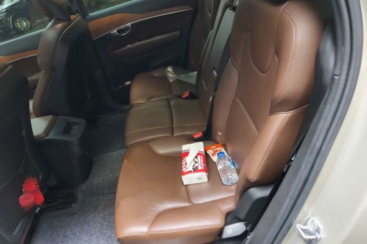 Used Volvo XC90 2019 T5 Zhiyi Edition 5-Seater China V Standard Left Rear Seat