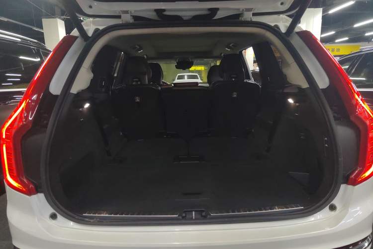 Used Volvo XC90 2019 T6 Luxury Edition 7-seater China V Standard Trunk
