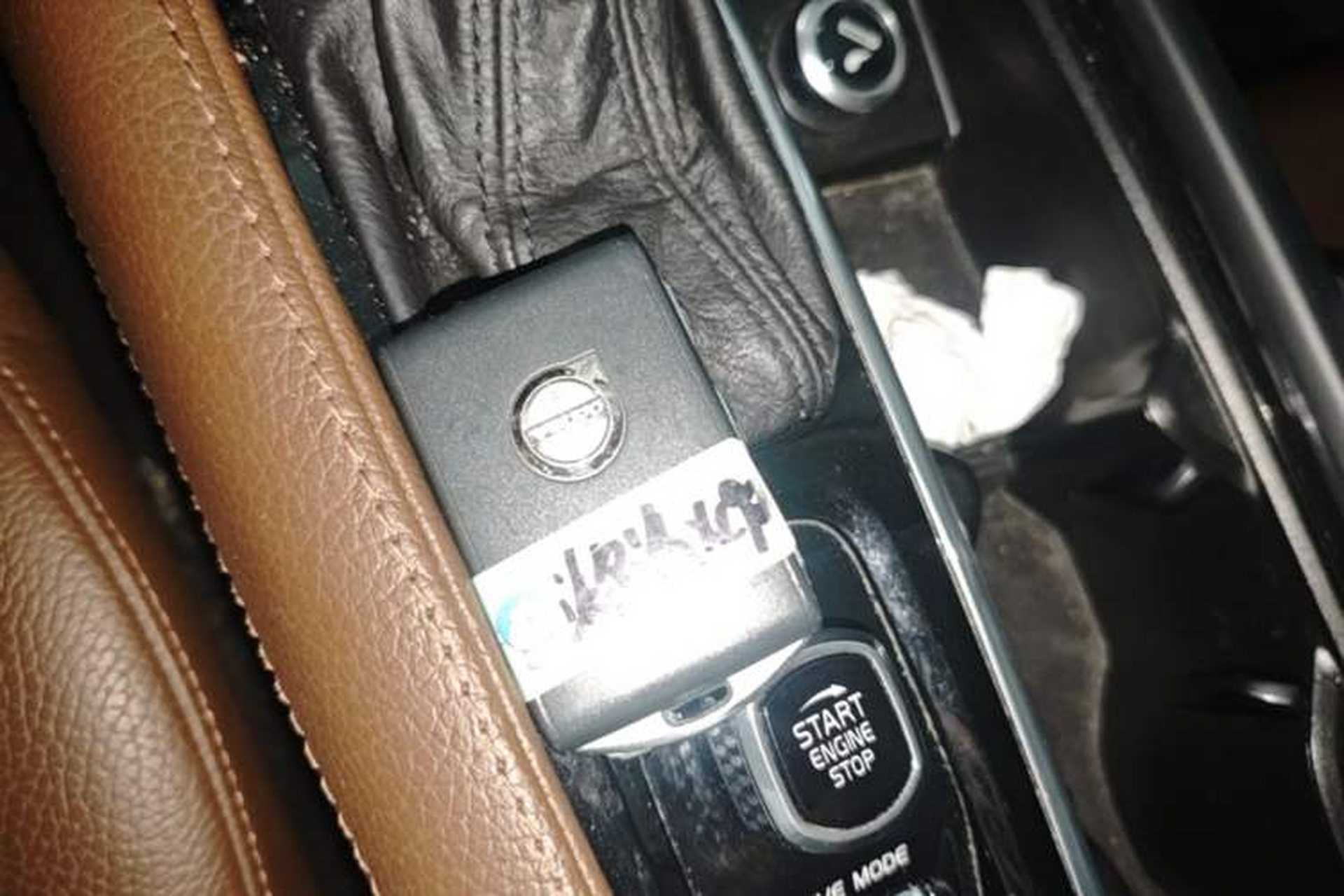 Used Volvo XC90 2019 T6 Zhiyi Edition 7-Seater China V Emission Standard Vehicle Key