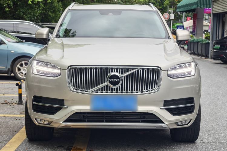 Used Volvo XC90 2019 T6 Zhiyi Edition 7-Seater China VI Standard Exterior 1