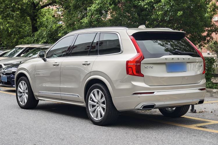 Used Volvo XC90 2019 T6 Zhiyi Edition 7-Seater China VI Standard Exterior 4