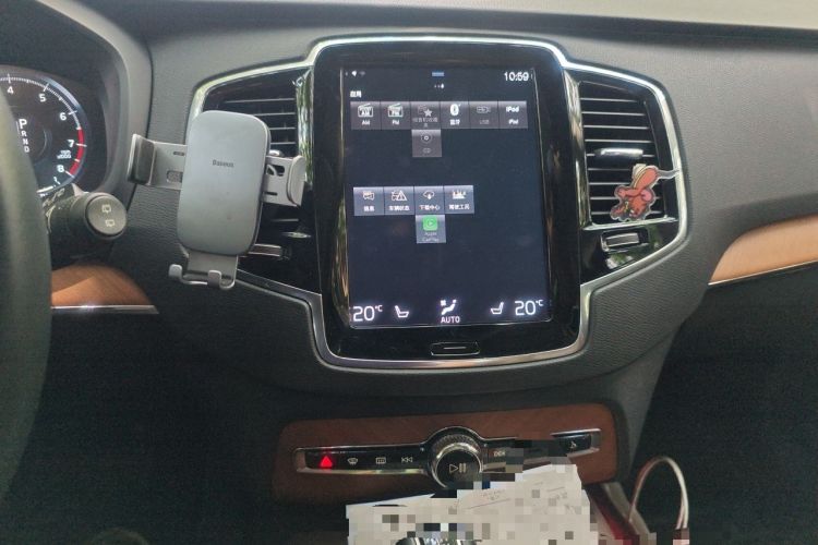 Used Volvo XC90 2020 T6 Zhiyi Luxury 7-Seater Audio And AC Panel