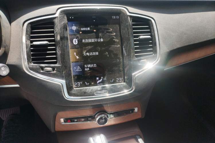 Used Volvo XC90 2020 T6 Zhiyi Luxury 7-Seater Audio And AC Panel