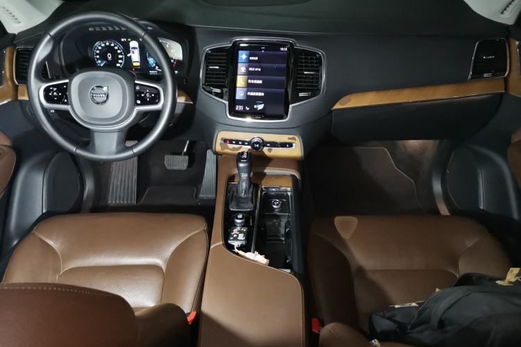 Used Volvo XC90 2020 T6 Zhiyi Luxury 7-Seater Center Console