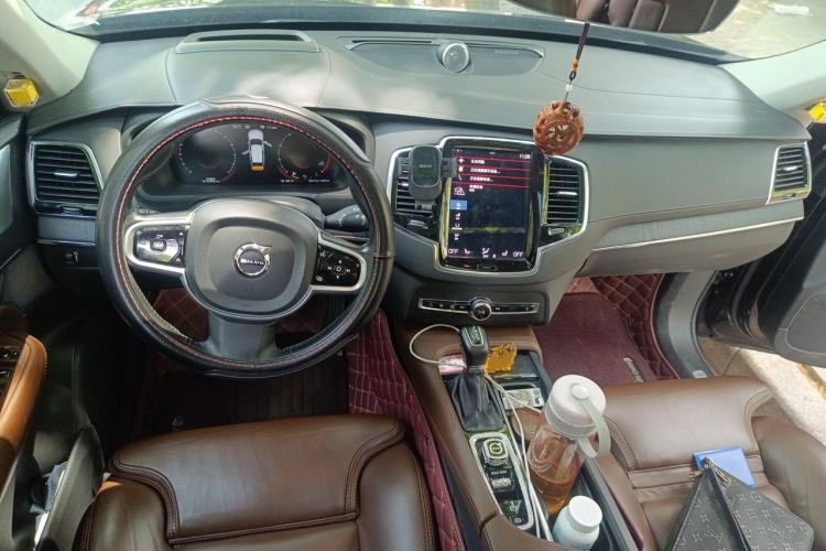 Used Volvo XC90 2020 Facelifted T6 Zhiya Luxury 7-Seater Center Console