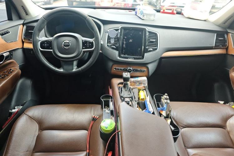 Used Volvo XC90 2020 Facelifted T6 Zhiyi Luxury 7-Seater Center Console