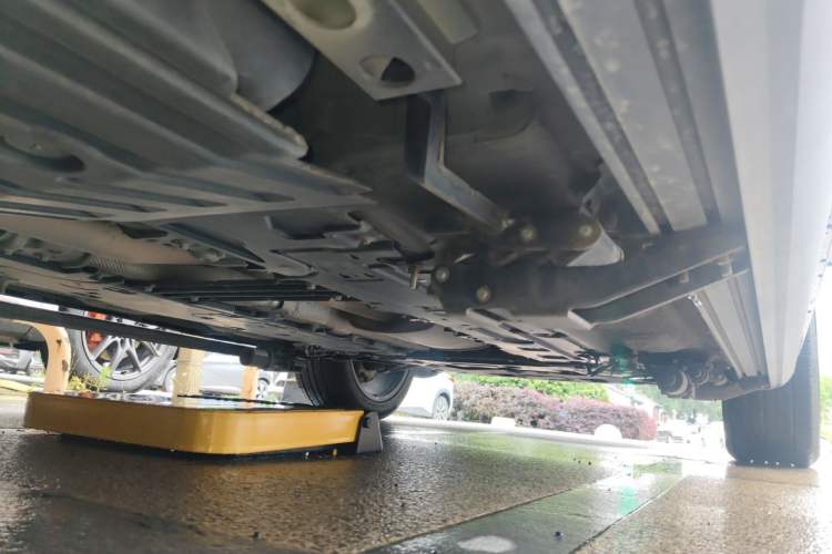 Used Volvo XC90 2020 T6 Zhiyi Luxury 7-Seater Chassis Rear Right