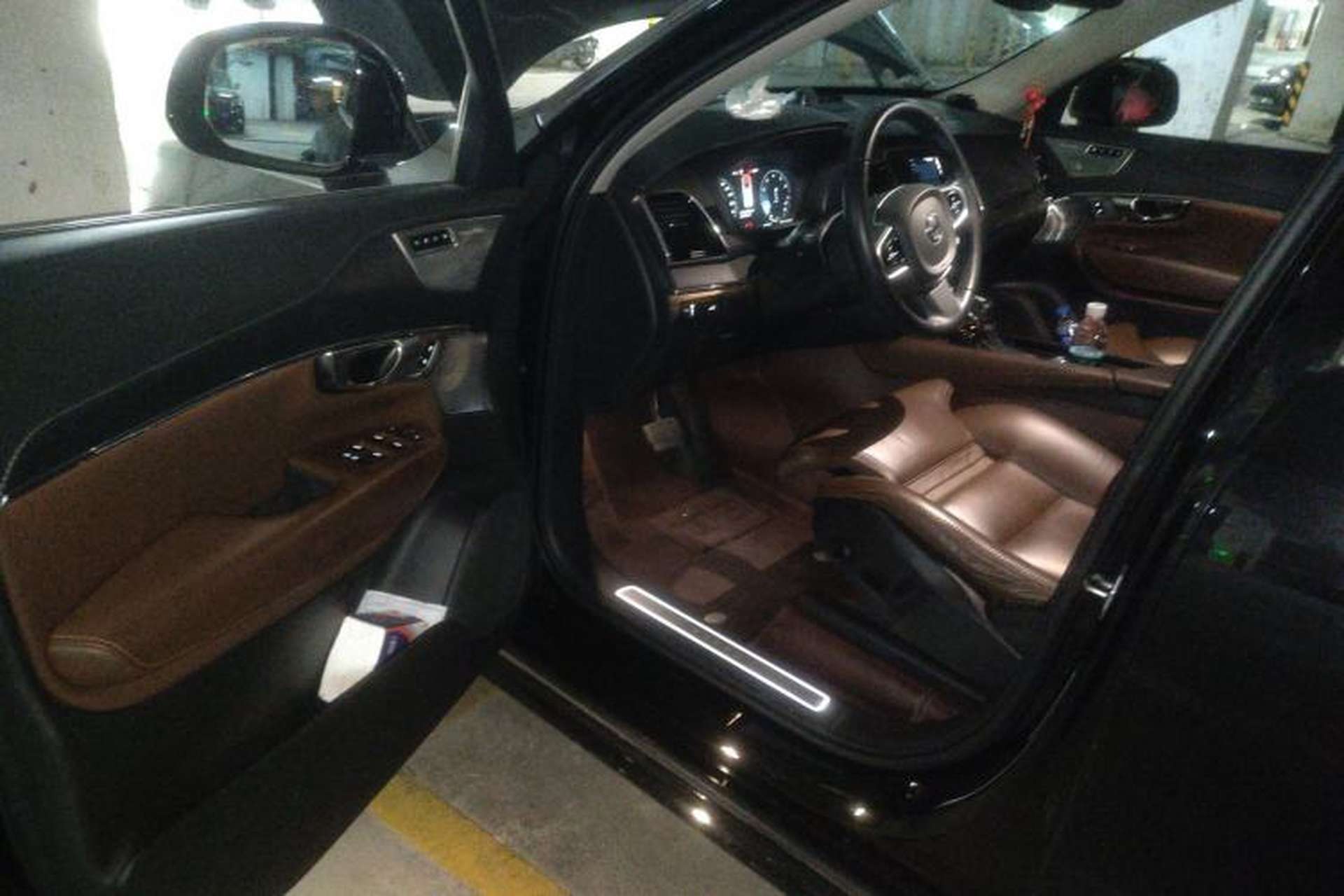 Used Volvo XC90 2020 T6 Zhiya Luxury 7-Seater Driver Seat