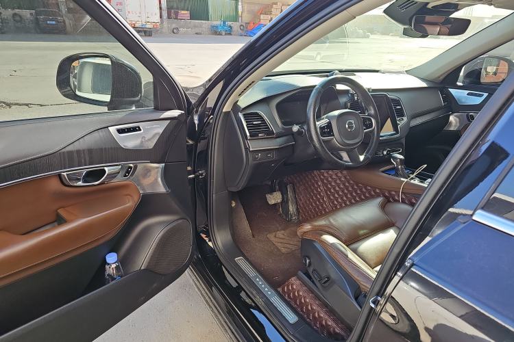Used Volvo XC90 2020 Facelifted T6 Zhiya Luxury 7-Seater Driver Seat