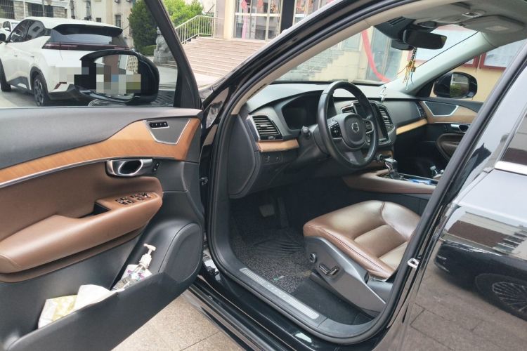 Used Volvo XC90 2020 T6 Zhiyi Luxury 7-Seater Driver Seat