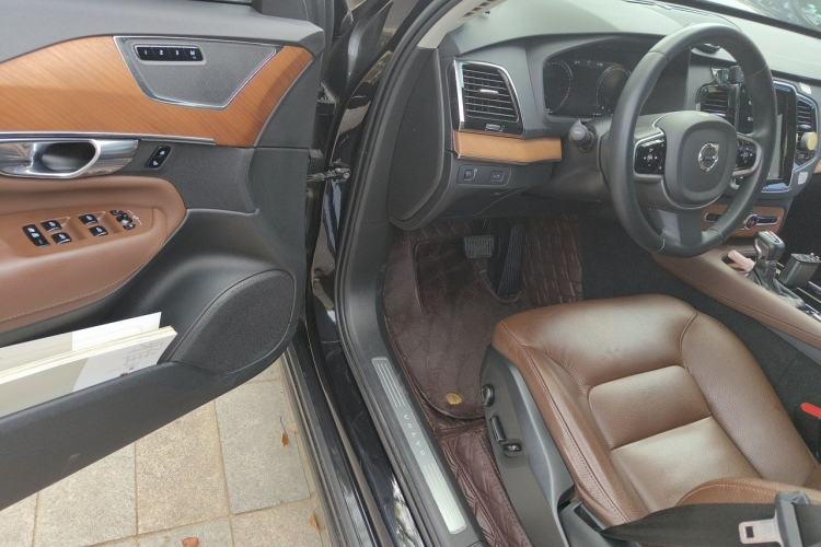 Used Volvo XC90 2020 Facelifted T6 Zhiyi Luxury 7-Seater Driver Seat