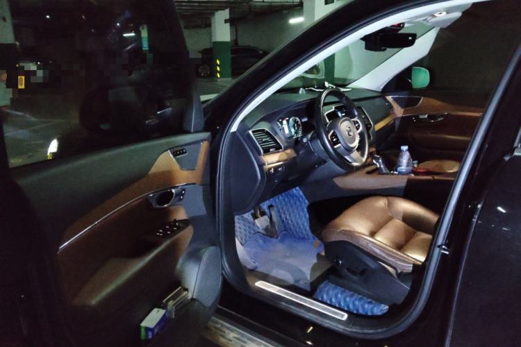 Used Volvo XC90 2020 T6 Zhiyi Luxury 7-Seater Driver Seat