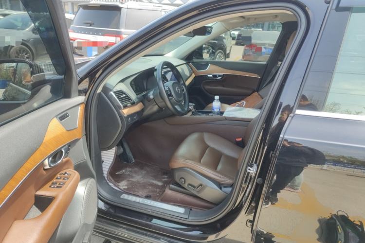 Used Volvo XC90 2020 Facelifted T6 Zhiyi Luxury 7-Seater Driver Seat